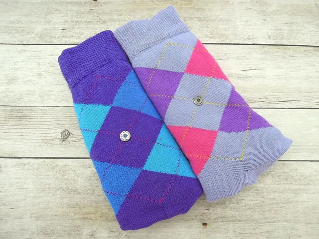 ESSENTIAL SOCKS