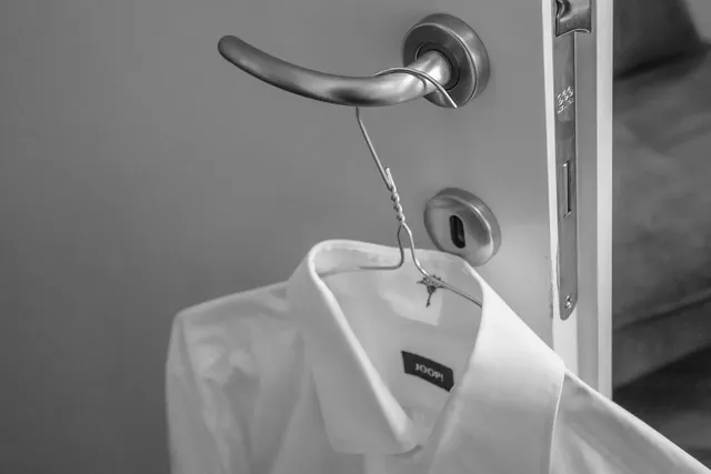LONG SLEEVE T-SHIRT