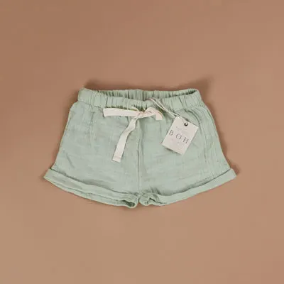RIVER SHORT
